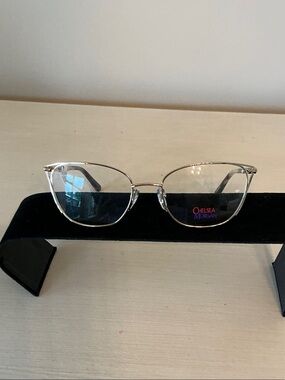 Authentic, Chelsea Morgan Women's Gold Metal Rx Frame